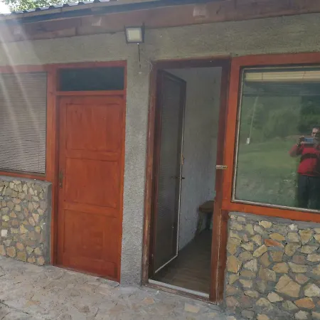 مكان تخييم Lux *